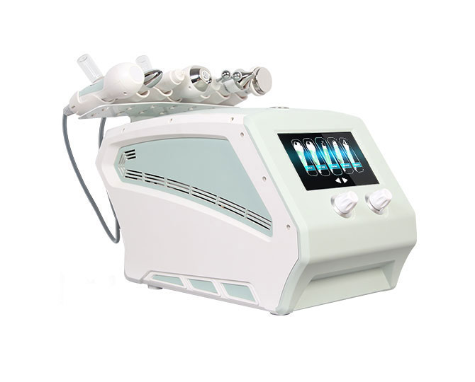 Hydra Facial Machine